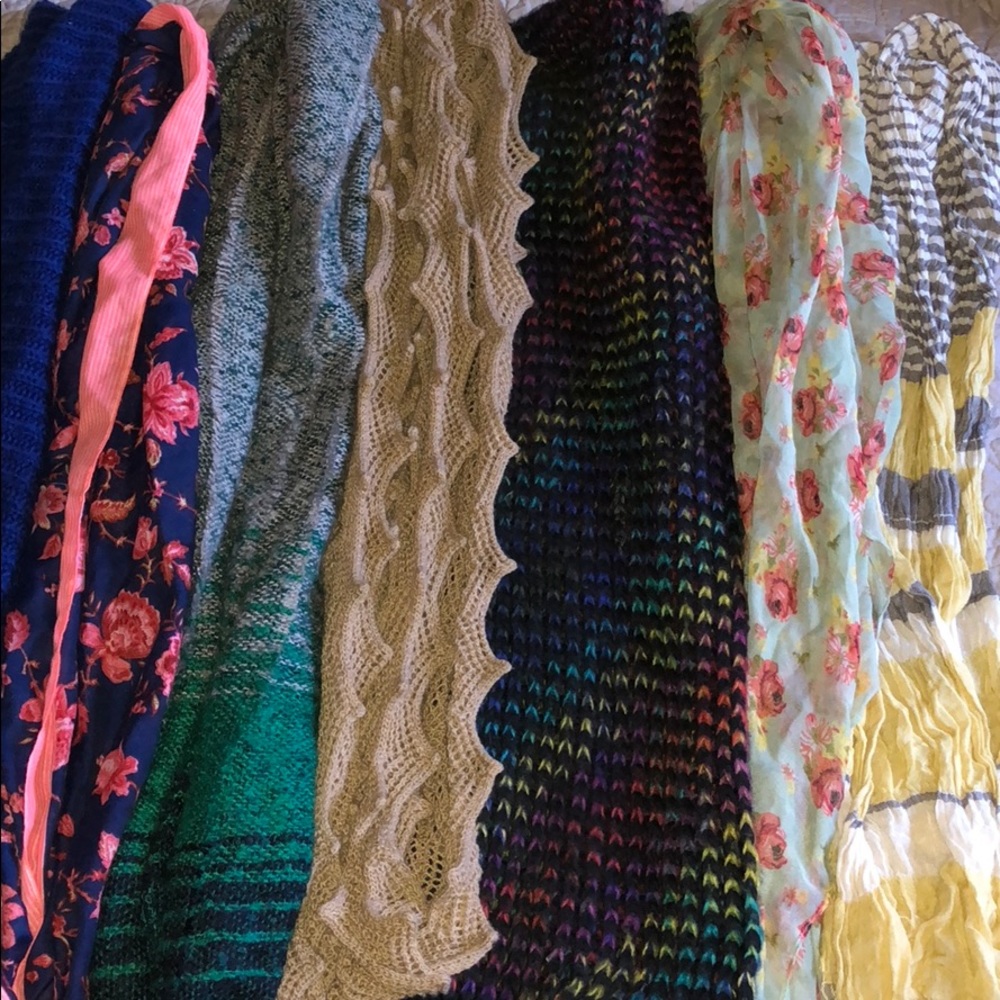 Scarfs